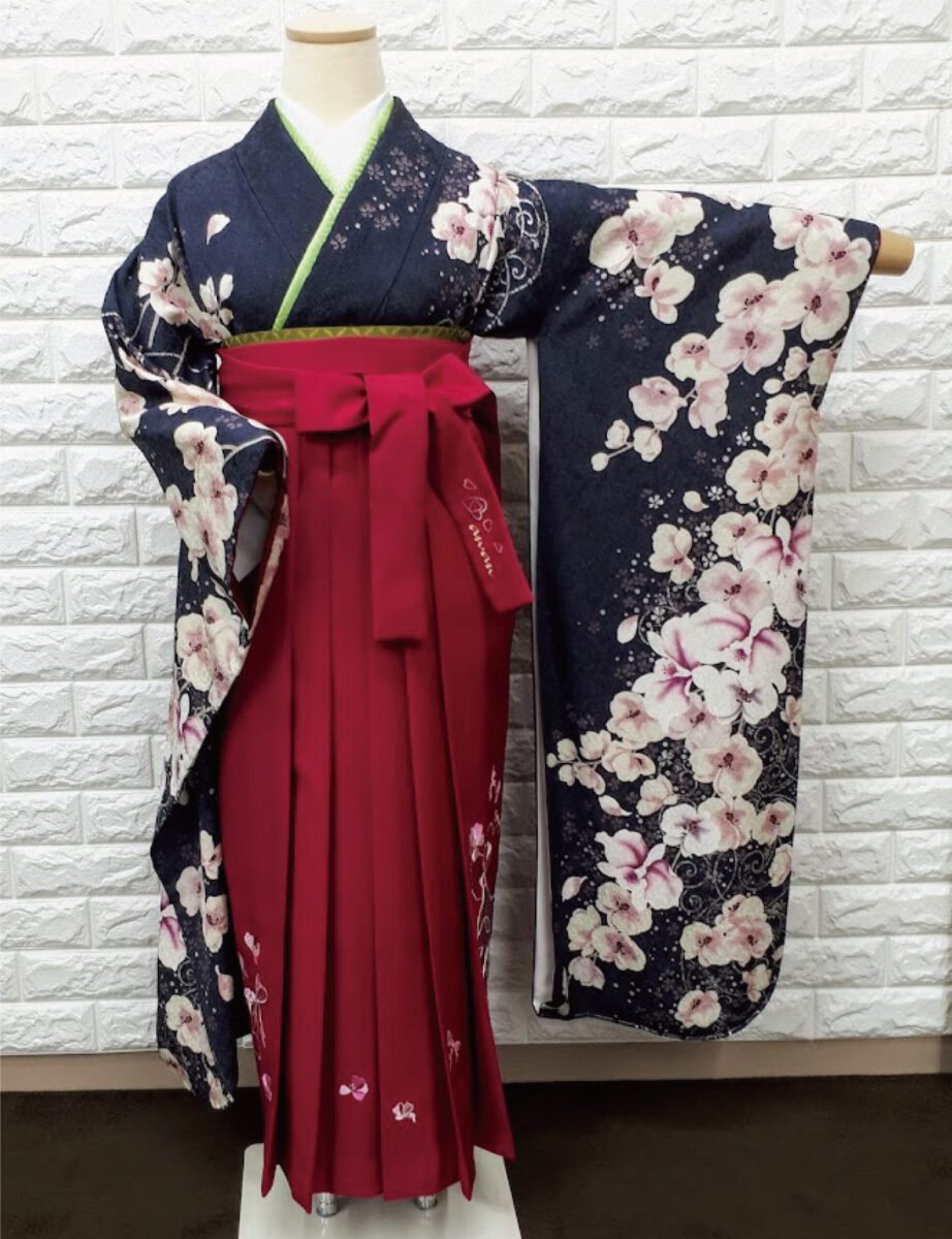 卒業式　卒業式衣装　卒業袴　袴　レンタル　古典　おしゃれ　花　グレー　渋い　綺麗　格好良い　粋